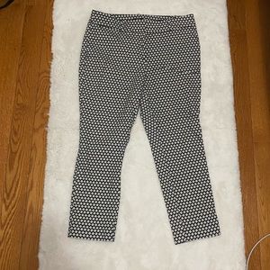 LOFT white and black patterned pants